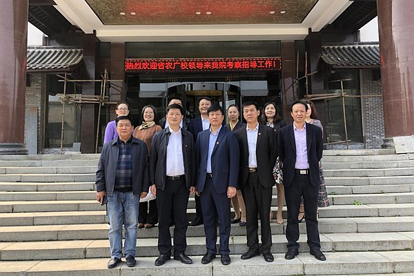 韶山市三農(nóng)干部學(xué)院首迎省農(nóng)業(yè)廣播電視學(xué)校領(lǐng)導(dǎo)考察指導(dǎo)(圖3) 韶山市三農(nóng)干部學(xué)院首迎省農(nóng)業(yè)廣播電視學(xué)校領(lǐng)導(dǎo)考察指導(dǎo)(圖3)