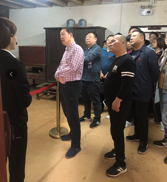 湘潭市產(chǎn)商品質(zhì)量監(jiān)督檢驗(yàn)所在我院開展“不忘初心、牢記使命”主題教育活動 (圖4)