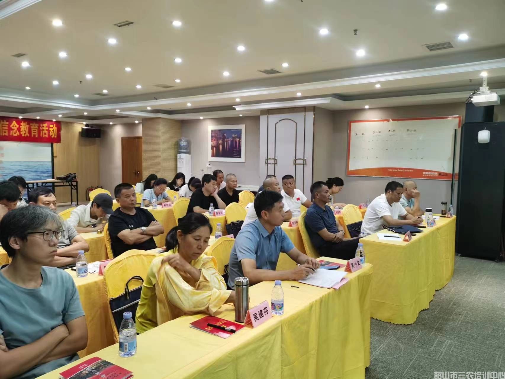 開(kāi)班了！資溪縣民企點(diǎn)燃高質(zhì)量發(fā)展新動(dòng)能(圖4)
