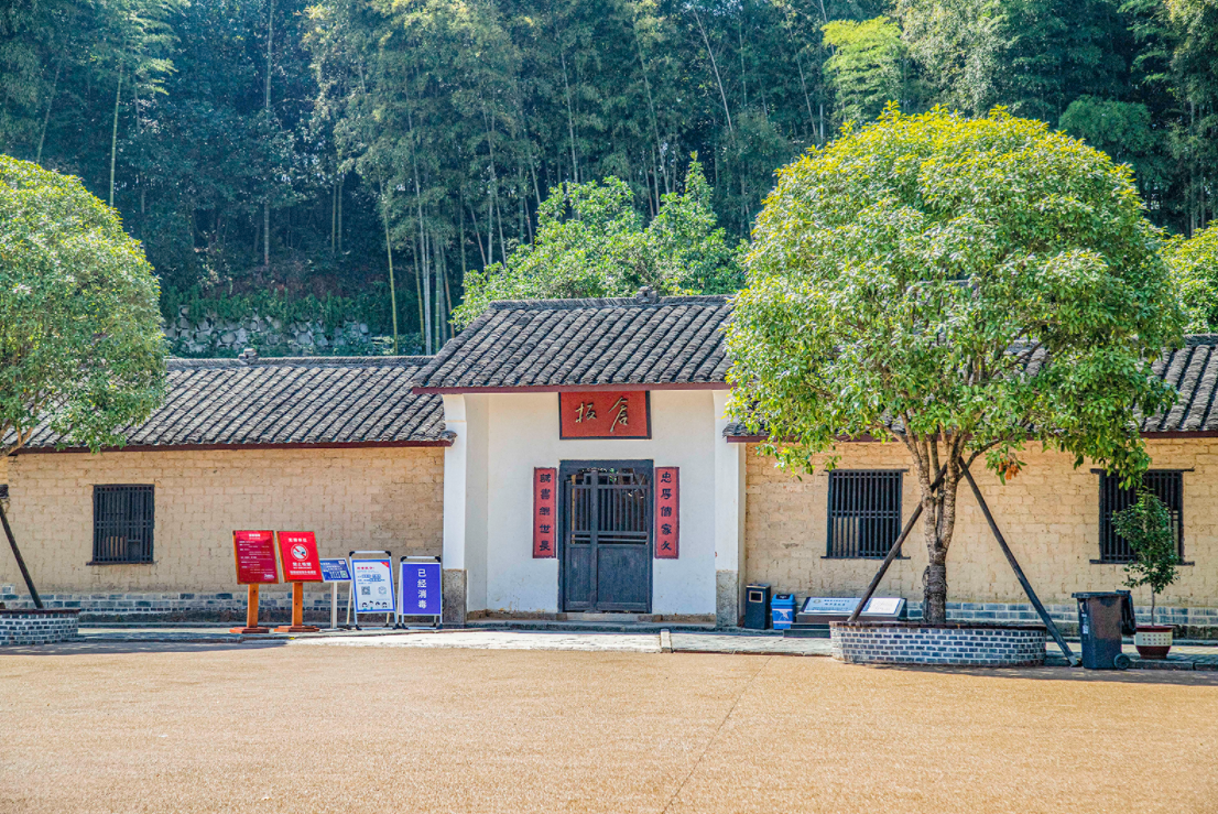 楊開(kāi)慧故居(圖2) 楊開(kāi)慧故居(圖2)