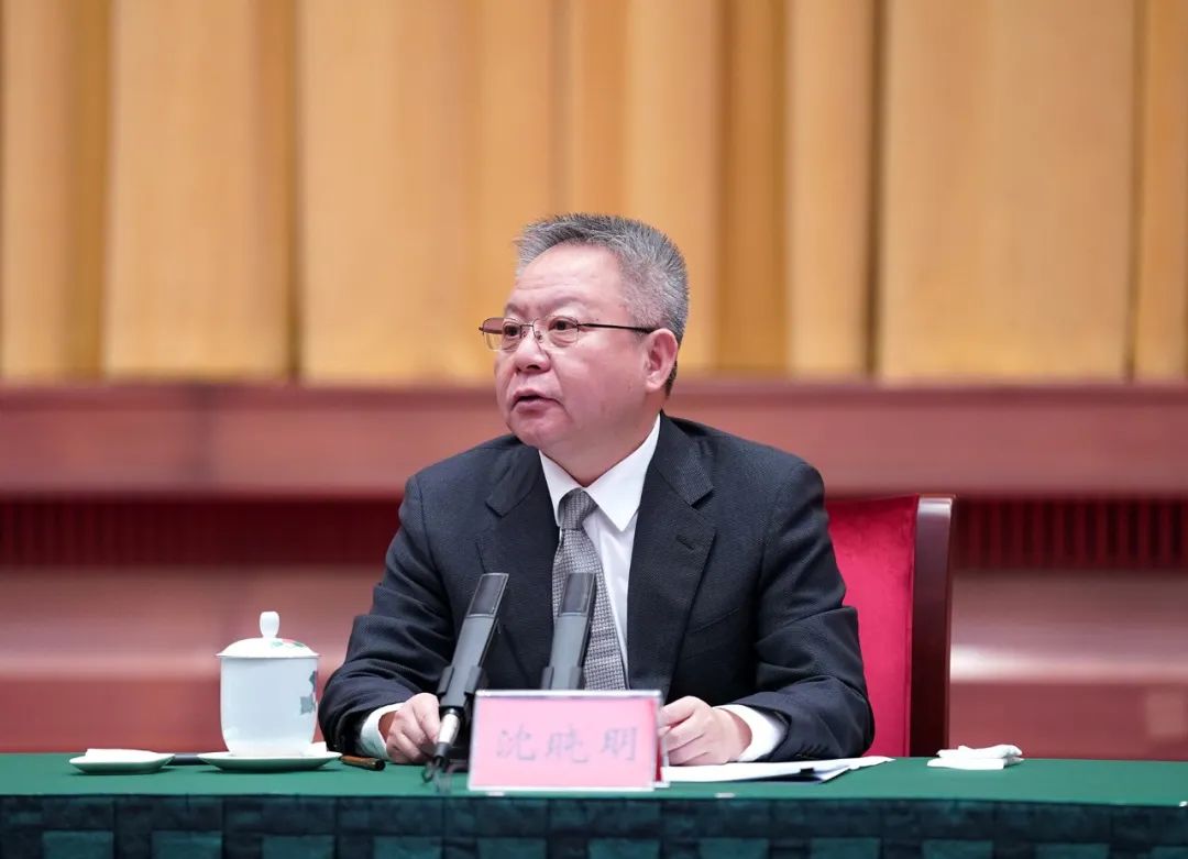 沈曉明:在紀念毛澤東同志誕辰130周年座談會上的發(fā)言(圖1) 沈曉明:在紀念毛澤東同志誕辰130周年座談會上的發(fā)言(圖1)